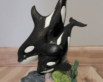 Whale sculpture, Black and White Art, Orca Whales, Marine Mammal, Marine biology, Marine animals. Whale watching