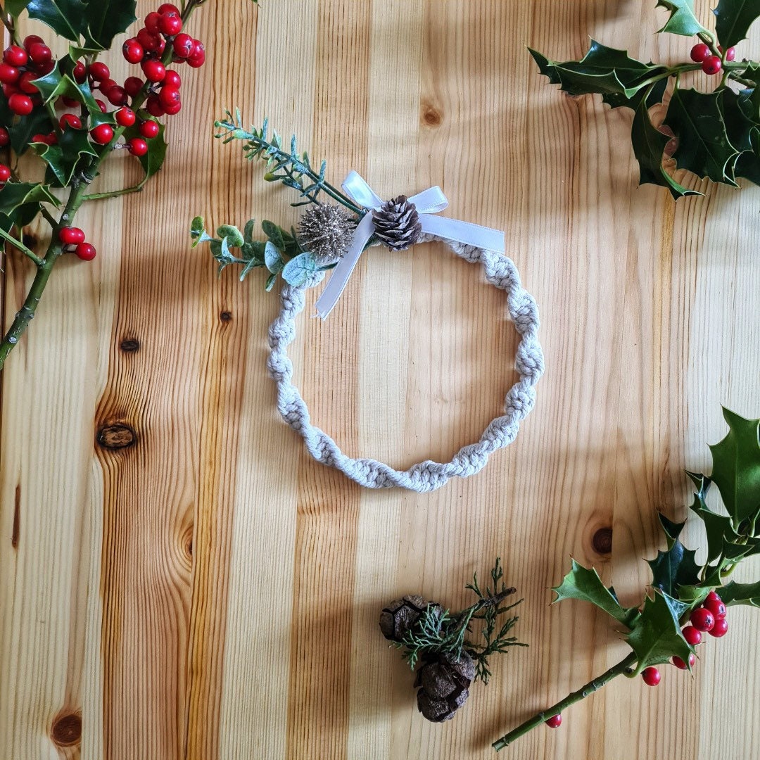 Couronne Macramé en Coton et Fleur Artificielle