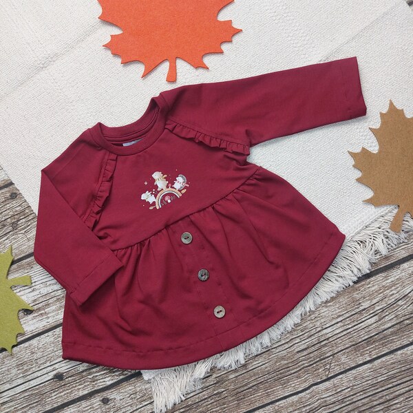 Baby-Tunika weinrot mit Herbst-Print, Knöpfe am Rockteil, geraffte Ärmel, "Ruffled Raglan"