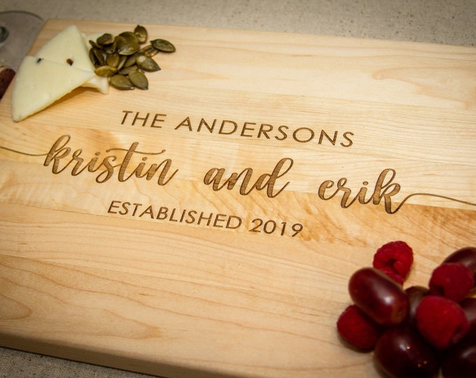 Personalized Cutting Board, Custom Cutting Board, Wedding Gift, Housewarming Gift, Anniversary Gift, Newlywed gift, Wooden Cutting Board