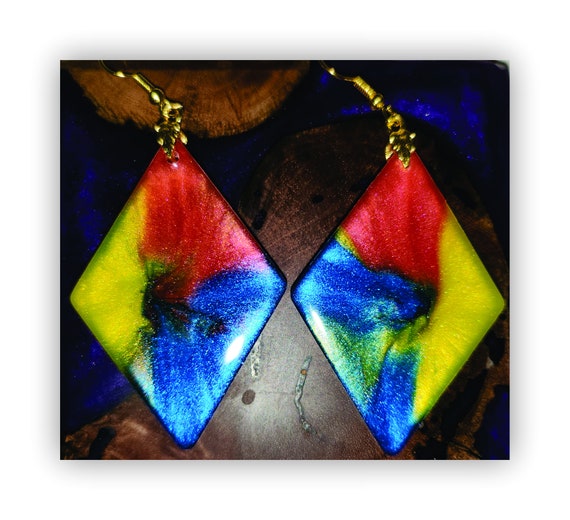 Handmade resin artistic earrings.