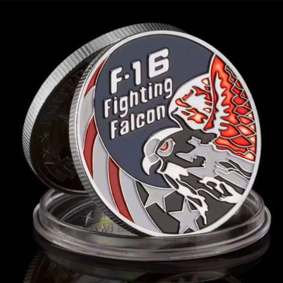 United States Air Force Souvenir Coin F-16 Fighting Falcon Aircraft Commemorative Coin Military Collectible Coin + Coin holder + Gift box