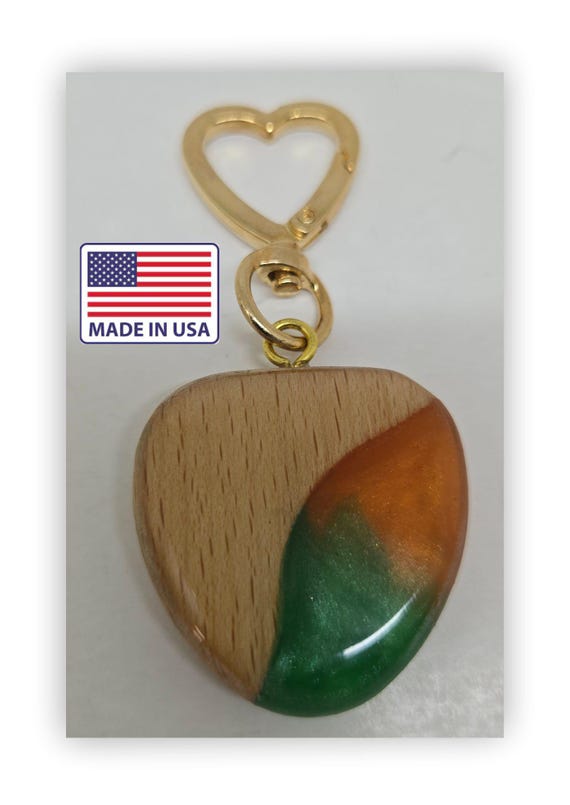 Artistic handmade keychain