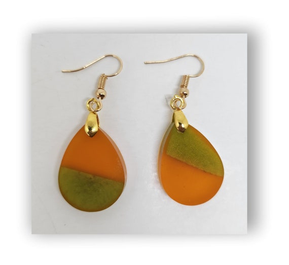 Handmade resin artistic earrings.