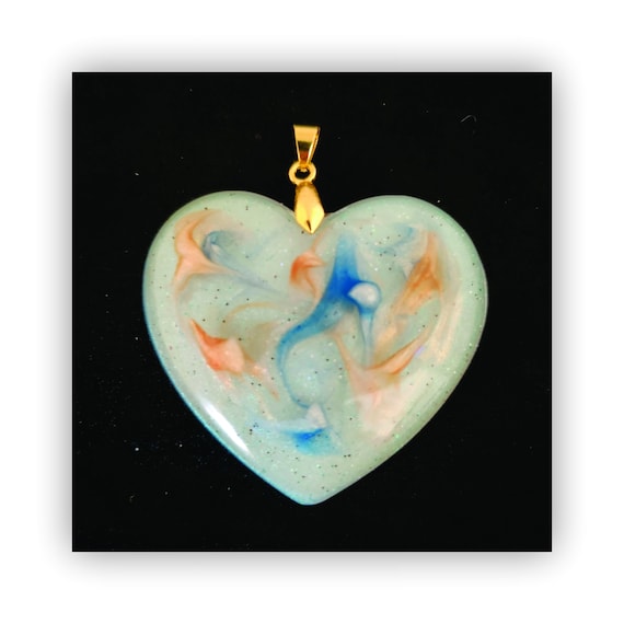 Heart pendant, heart necklace, resin heart pendant necklace, epoxy heart pendant