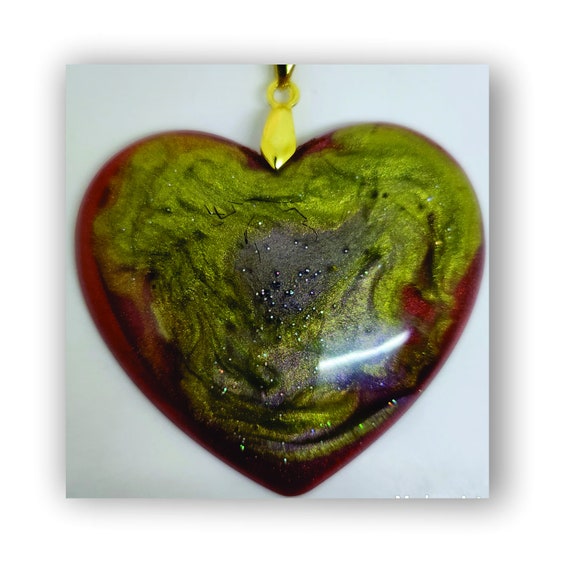 Heart pendant, heart necklace, resin heart pendant necklace, epoxy heart pendant
