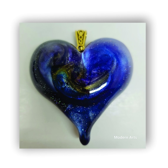 Heart pendant, heart necklace, resin heart pendant necklace, epoxy heart pendant