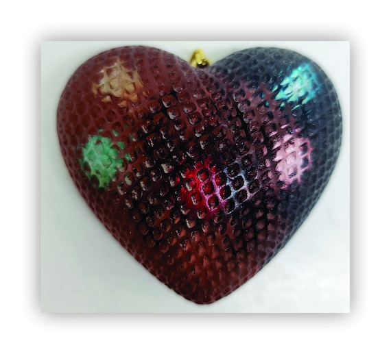 Heart pendant, heart necklace, resin heart pendant necklace, epoxy heart pendant