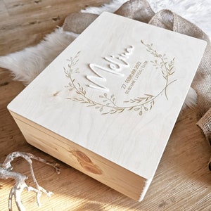 XL Erinnerungsbox personalisiert Erinnerungskiste Holzkiste Holzbox Geschenkidee Geburt Taufe Sternenkind versch. Motive image 4