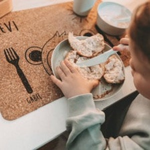 Platzset Tischset f. Kinder Kork Montessori Tiermotiv abwaschbar rutschfest Essen lernen Junge Mädchen Essensunterlage pers. image 5