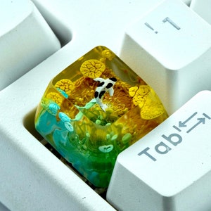 Yellow Pink Koi Artisan Keycap, Custom Keycaps, Koi Fish Resin Keycap, Koi Fish Space Bar, ESC Keycap For Cherry MX Keyboard, Gift For Dad