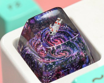 Astronaut Resin Artisan Keycap ver 2, Galaxy Spacebar Keycaps, Interstellar Cusom Keycaps, Cherry MX Keycaps Mechanical Keyboard