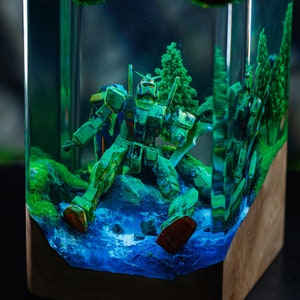 BROKEN GUNDAM in Deep Ocean Resin Lamp, Custom Robot Epoxy Lamp, Resin Wood Art Lamp, Personalized Gift for Decor Home