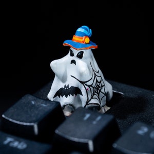 Halloween Ghost Artisan Keycap, Ghost Custom Keycaps for Halloween Decor, Creepy Resin Keycap for Halloween Gifts
