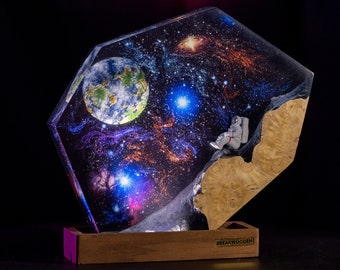 LÁMPARA EPOXY INTERESTELAR, resina de galaxia espacial y luz nocturna de madera, lámpara de arte de madera de resina de astronauta, luz nocturna personalizada de nave espacial