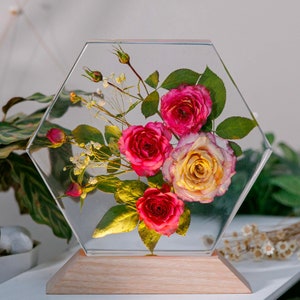ROSE FLOWERS Resin Lamp, Custom Night Light, Flower Epoxy Resin Lamp, Unique Gifts For Her, Flower Bedside Lamp, Aesthetic Decoration Lights