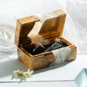 Wedding Ceremony Ring Box, Wedding Custom Ring Box, Resin & Wood Wedding Ring Box, Ring Box Wedding Unique, Gift For Couple