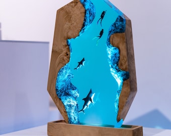 SCUBA DIVER Epoxy Lamp, Custom Epoxy Resin Lamp, Resin Night Light, Resin Wood Art Lamp, Custom Night Light, Personalized Night Light