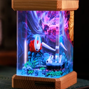 Hollow Knight-lampa i harts, Hornet-videospelsdiorama, skrivbordsuppsättning för indie-spelare, unik handgjord present till pojkvän