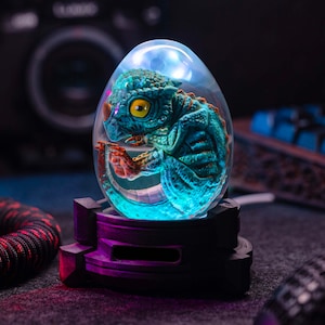 Dinosaur Resin Lamp Egg, Custom Epoxy Resin Art Lamp, Custom Dinosaur Night Light, Table Lamp Egg, Gift for Boyfriends, Handcrafted Gifts
