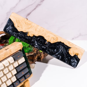 Custom Wood Wrist Rest, Wood Mechanical Keyboard Case, Custom Wooden Resin Wrist Rest, Custom Keyboard Wrist Rest, Handmade Gift