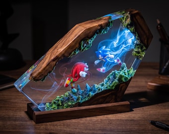 Sonic and Knuckles Resin Lamp, Epoxy Wood Night Light for Gamers, Custom Anime Diorama, Desk Lamp Decor, Unique Video Game Gift for Kids