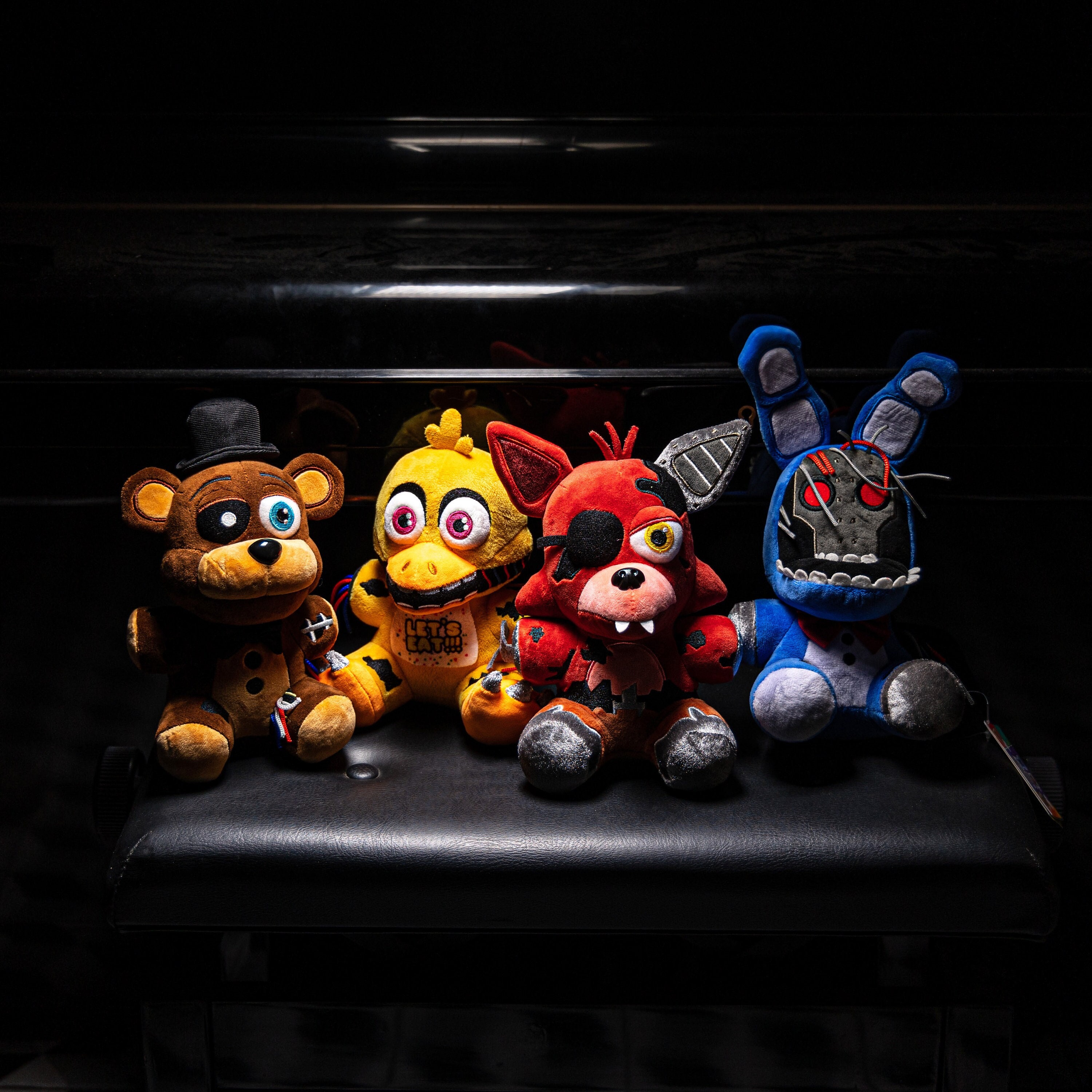 4pcs/lot 15cm Five Nights At Freddy's FNAF Freddy Bear Bonnie Chica Foxy  Plush Pendant Stuffed Toys