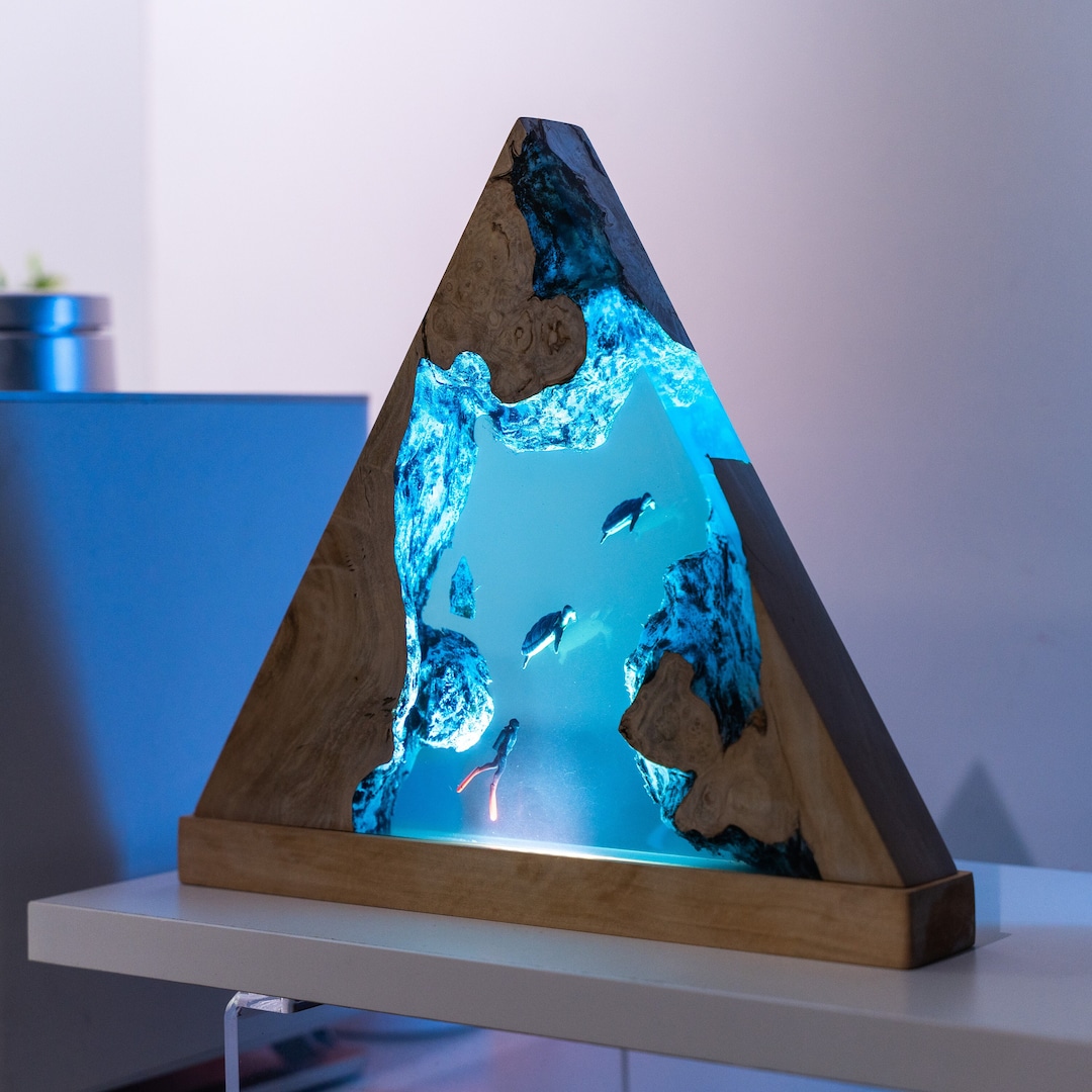 DEEP BLUE SEA Epoxy Lamp, Custom Epoxy Resin Lamp, Resin Night Light ...