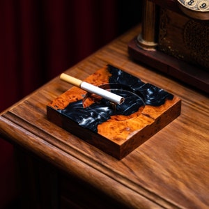 Custom Wood Resin Ashtray, Handmade Ashtray for Tobacco, Custom Cigar Astray, Vintage Ashtray Gift for Men