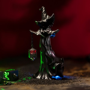 Witch Lantern Resin Lamp, Ghost Lantern Night Light, Realistic Statue Sculpture The Ghost Looking for Halloween Decor