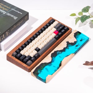 Custom OCEAN WRIST REST, Wood Mechanical Keyboard Case, Custom Wooden Resin Wrist Rest, Custom Keyboard Wrist Rest, Handmade Gift
