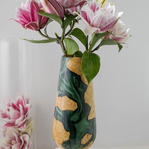 Vase Wood Resin Epoxy, Custom Handmade Vase Epoxy Flower Decor, Green Vase Art Home Decor, Modern Rustic Home Decor, Father&#39;s Day Gift