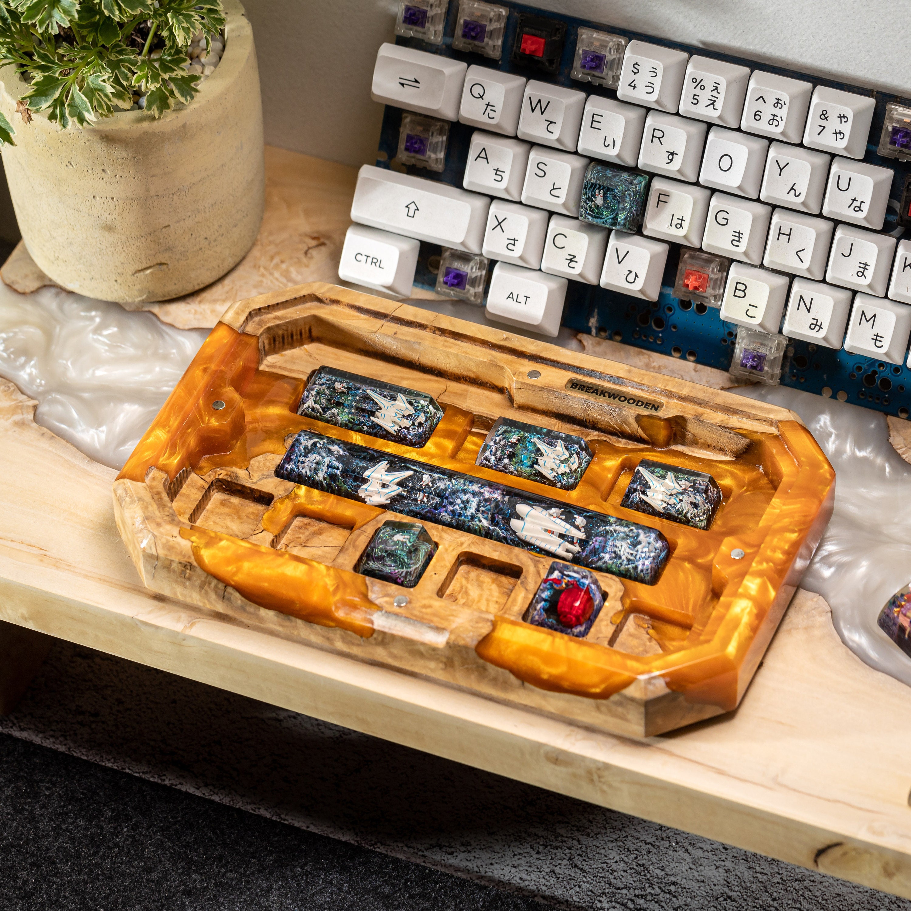 Keycap Case Wood Resin Keycap Storage, Custom Keycap Holder, Artisan Keycap Storage ...