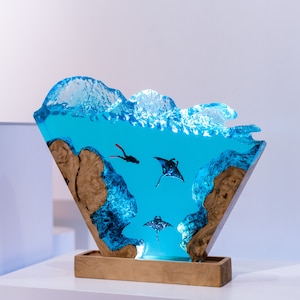 SCUBA DIVER Epoxy Lamp, Custom Epoxy Resin Lamp, Resin Night Light, Resin Wood Art Lamp, Custom Night Light, Personalized Night Light