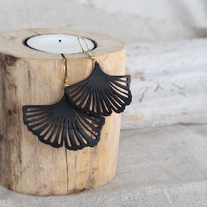Recycled air chamber earring - made in France