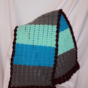 Hand stricken Schal