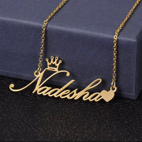 Custom Name Necklace With Crown - Etsy