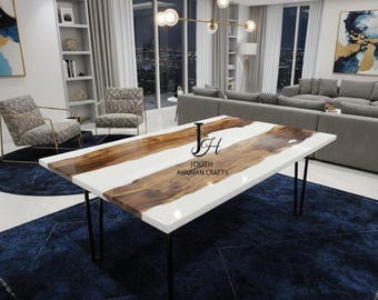 Mesa de centro de resina epoxi blanca hecha a mano con tablero de madera de acacia. Decoración moderna para el hogar. Mesa de comedor de resina epoxi blanca personalizada con borde natural de madera.