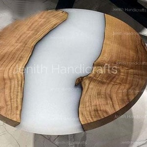 Epoxy, eetkamer, bank, tafelblad aan de zijkant, Live Edge Walnut Table, Custom Order, White Epoxy Resin River Table, rond hout 24x24, inch afbeelding 2