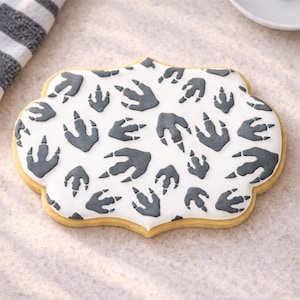 Small Dino Footprint Cookie Stencil – Detailed Dinosaur Track Pattern for Royal Icing | Prehistoric Background Design