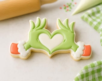 Grinch Heart Hands Cookie Cutter & Optional Guideline Stencil  Holiday Baking Tools