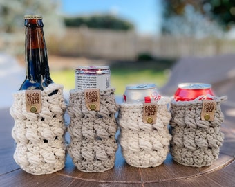 Drink/Can/Bottle Cozy with finger loop