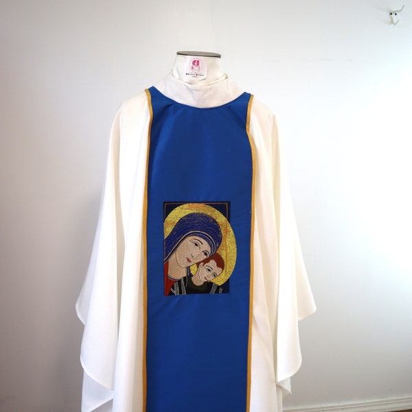 Our Lady of the Way - Dalmatic + Stole Set.