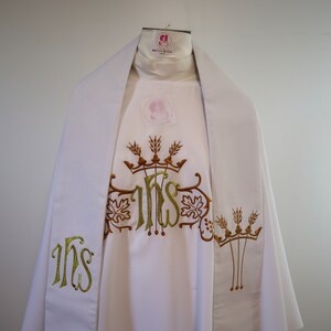 JHS Medallion with crown  Chasuble and stole set