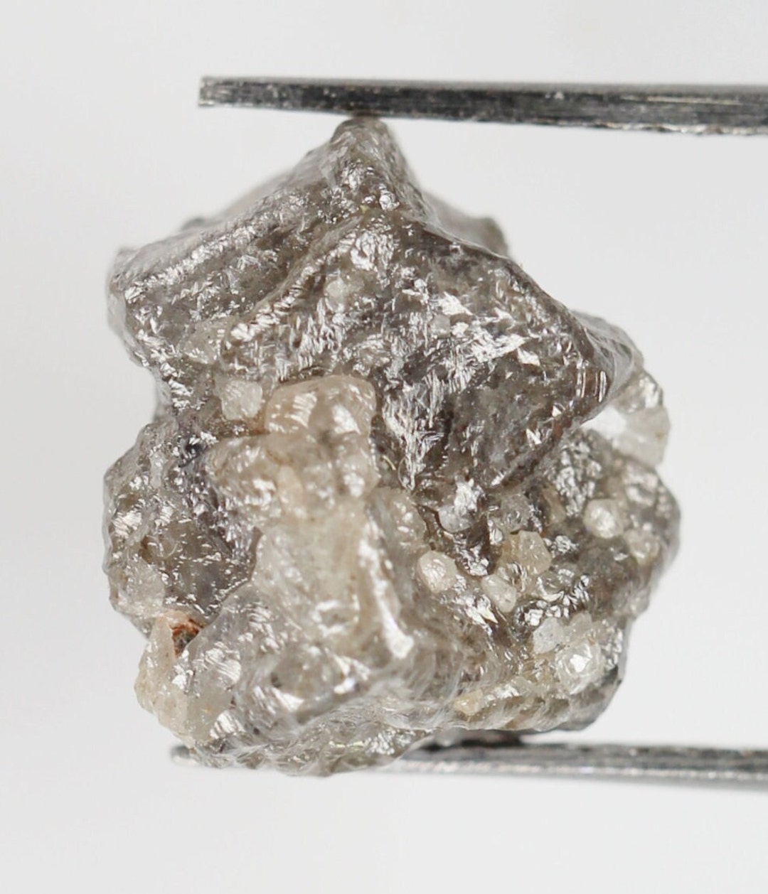 Diamant Brut Naturel Rouge De 3.07 Carats - Qualité Fancy, Non Taillé, Origine Afrique Du Sud