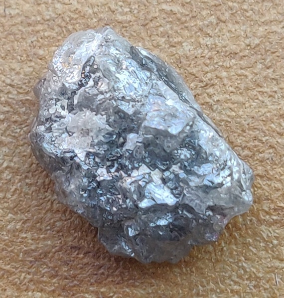 quartz large rough diamond