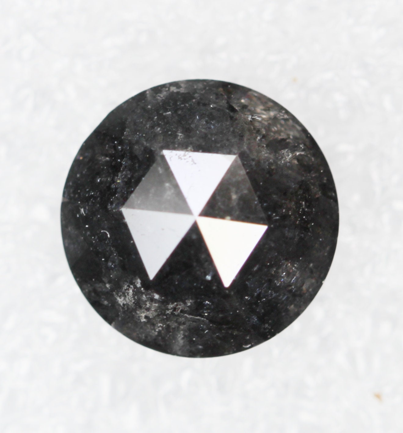 1.76 カラットの天然ルースダイヤモンド、ローズカットダイヤモンド