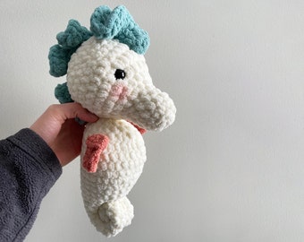 Snuggly Seahorse (Custom) | Blanket Yarn Stuffy