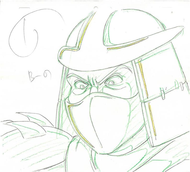 Puede incluir: Un boceto a l&aacute;piz del rostro de un personaje, con un casco con punta y una m&aacute;scara facial. El personaje tiene una expresi&oacute;n de enfado, con cejas fruncidas y ojos entrecerrados. El boceto est&aacute; delineado en verde.