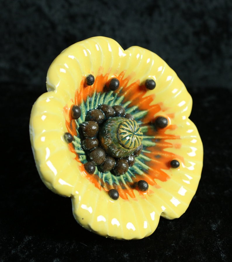 Insect potion ceramic flower 4